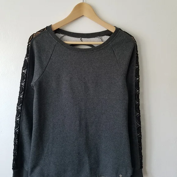 Open to Offers 😊 Fabletics Maura Open Back Sweatshirt Small - Picture 5 of 10